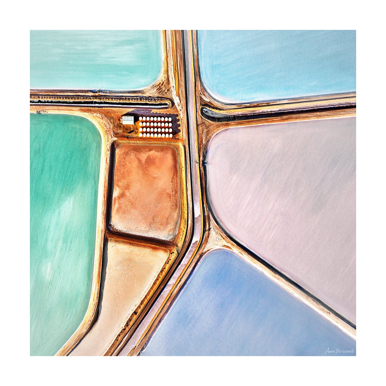 Modern geometric wall decor