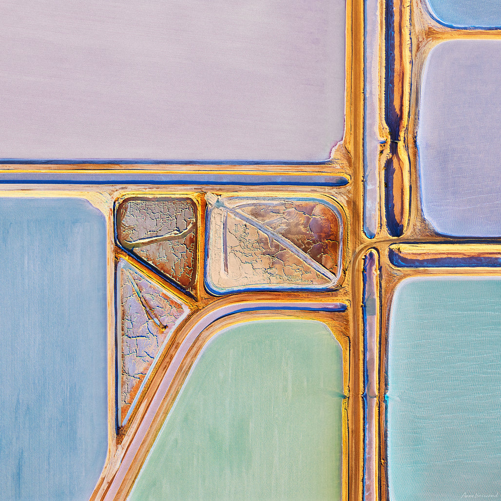 Aerial photograph of Shark Bay salt ponds