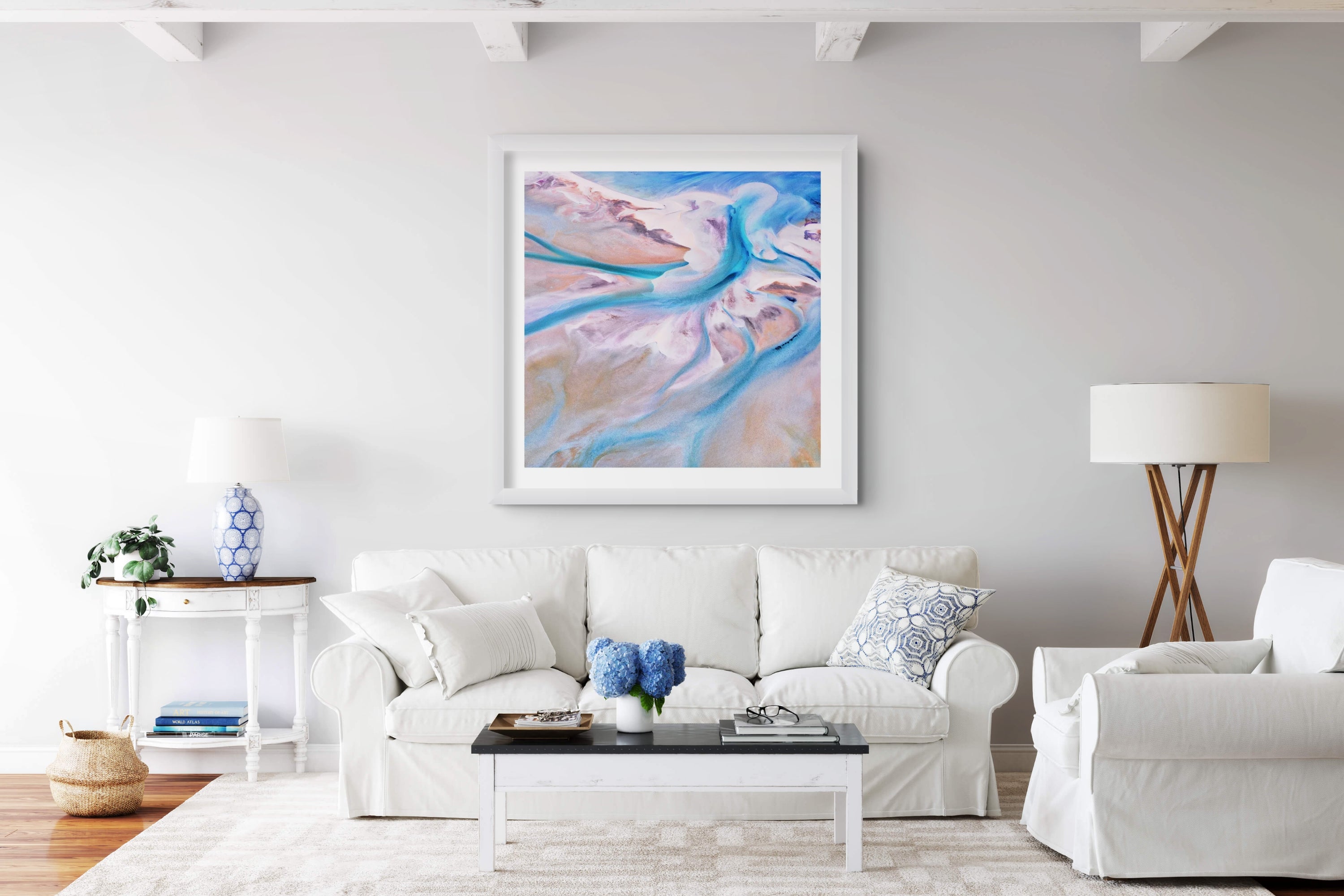 Tranquil Tide in lounge